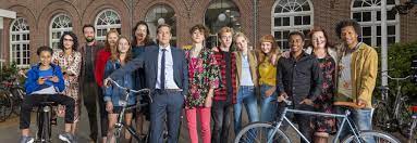 Vier verschillende gezinnen in een middelgrote nederlandse stad worden gevolgd. Tweede Seizoen Oogappels Eind Februari Op Npo 1 Bm