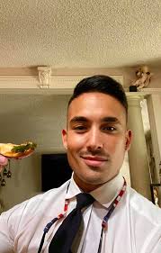 Kumusta mga kababayan ko . WHO ELSE eats Fruits w/ their Home-Made Spicy  SAWSAWAN!? My HomeMade sawsawan Ingredients: Garlic minced Fresh green  chili 🌶 (hot) Ground peppers Black pepper Soy sauce