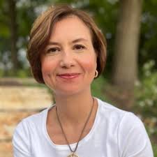 I'm absolutely elated to share that I've started a new position as a  Product Marketing Manager at Salesforce