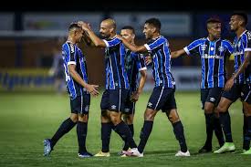 No jogos na tv pode consultar as transmissões de benfica, fc porto, sporting, e principais equipas e ligas de futebol. Gremio Vence O Esportivo E Mantem 100 No Gauchao