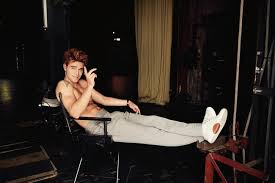 Keneti james fitzgerald apa (born 17 june 1997) is a new zealand actor, singer, and musician. Kj Apa On Work Fear And Tattoos I M So Jealous Of Justin Bieber Gq