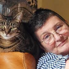 I love this card! I am one of those who thought the spelling of merrry was  deliberate and I am not going to change my stamp! The leaves are from the  Christmas