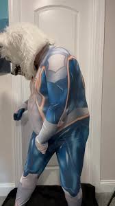 A bit of a halloween predicament - ThisVid.com