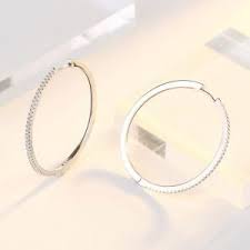 Висококачествени сребърни обеци с уникален дизайн – Silenti Jewelry