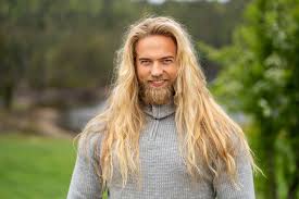 He has served in the royal norwegian navy. Farmen Kjendis Lasse Matberg Insta Lasse I Farmen Kjendis Det Er Noen Scener Jeg Gruer Meg Litt Til A Se