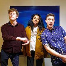 The second of two children, vee's father worked in the civil service and her mother was a teacher for a time. Off Menu With Ed Gamble And James Acaster On Twitter Episode 15 Out Now With Guest Sindhu Vee Listen Review Subscribe Apple Podcasts Https T Co Wj3rechizx Acast Https T Co 45pgqglsx0 Spotify Https T Co Ysh3lzzwmr Https T Co