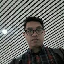 Alexander Maus's Instagram, Twitter & Facebook