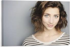 Amazon.com: Emily Ladd