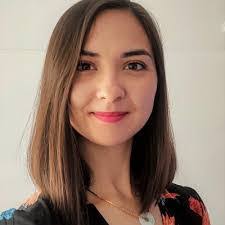 Amanda Willmott's Instagram, Twitter & Facebook