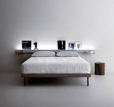 Cerca tutti i prodotti, i produttori ed i rivenditori di letti con comodini integrati: Pin Su Camera Da Letto