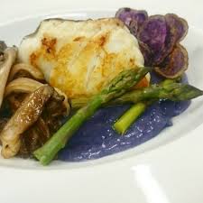 Pave De Cabillaud Skrei Grille Aux Pleurotes Et Puree De Vitelotte Pleurote Poisson Puree