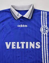 Schalke 04, also reffered as die königsblaue is a team from the gelsenkirchen area in germany. 1996 97 Schalke 04 Shirt Xl Football Soccer European Clubs German Clubs Schalke 04 Gelsenkirchen Classic Shirts Com