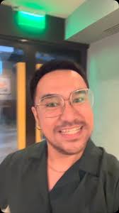 Barret Oliver Richards (@barretoliver) • Threads, Say more