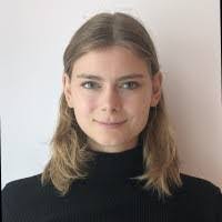 Anna Hanke's Instagram, Twitter & Facebook