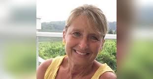 Annette Hardy's Instagram, Twitter & Facebook