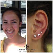 Pin By Anatometal On Anatometal Fan Photos Lobe Piercing Three Ear Piercings Ear Lobe Piercings
