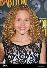 Isabella acres hi-res stock photography and images