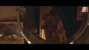 Miriam leone scena di sesso