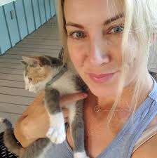 Can't stop doing this dance! 🤍 #dancers #viral #couple #reels #funny #trend