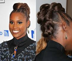 Oct 08, 2020 · issa rae's flat twist to curly 'do pull your curls out of your face as issa rae has by creating flat twists at the crown of your head then letting your voluminous curls shine through from the back. Issa Rae S Hair We Re Jealous And We Need Styling Help