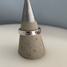 Freeform Garnet Ring, Mother's Ring, Garnet Stacking Ring, Mom Ring,  Birthstone Rings, Garnet Ring, Stack Ring, Thin Silver Rings, Alari