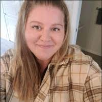 Suzanne Nickerson's Instagram, Twitter & Facebook