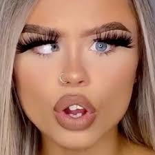 The teenager who wants to silence trolls about her lazy eye and become a  model - Daily Record