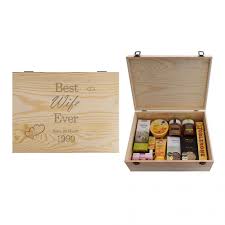 35 unique gifts for wives that will really show your appreciation on christmas and beyond. Wedding Anniversary Gift Box For A Special Wife