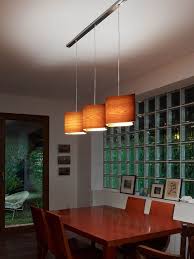 A veces, las lámparas de mesa son justo lo que necesita una habitación para tener un toque práctico y personal en tu decoración.pueden hacer que tu salón sea más acogedor para la noche de cine o ayudar a que tu cuerpo se relaje con las lámparas de noche. Lamparas Para Salon Y Comedor Novocom Top
