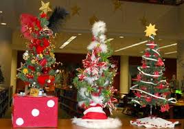Christmas tree decorations ideas texas. Want To Make History Decorate A Christmas Tree For The West Library S Contest Texas Wesleyan University