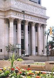Old Bank Of Montreal Building Stands At Corner Of Portage Main In Winnipeg Bank Of Montreal Beautiful Vacation Spots Canada Travel