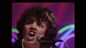 The Mighty Wah 'Come Back' TOTP (1984) HD