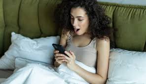 76 Sexy Texts to Send Your Boyfriend & Tricks to Get Him Hard Imagining You