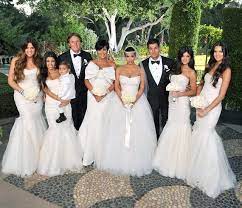 Kardashian Wedding Versus Average Wedding Kardashian Wedding Kim Kardashian Wedding Wedding Infographic