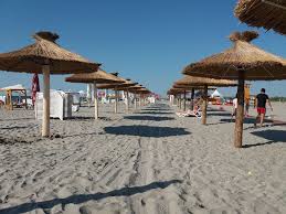 Sulina mai are și kilometri de plajă la marea neagră, însă aceasta nu atrage un număr mare de turiști. Plajele De La Sulina Si Sfantu Gheorghe FÄƒrÄƒ Salvamari Ziarul Delta Tulcea