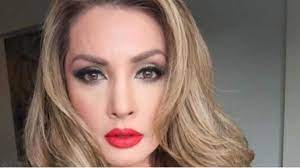 Paty navidad, quien iniciara en el medio de la televisión gracias a su participación en un certamen de belleza actualmente, la que fuera actriz de la fea más bella estaba participando en la edición de. Paty Navidad Esta Grave Por Culpa Del Covid 19 Ultimos Detalles Sobre Su Salud Vidamoderna Com