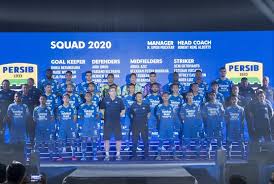 By dwi adcha 05 sep, 2018 post a comment. Persib Luncurkan Jersey Dan Tim Untuk Musim 2020 Republika Online