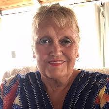 Paula Bramlett's Instagram, Twitter & Facebook