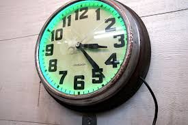 21" rare early style Brubaker Neon clock. Refurb by Curtis. Original Clock 
