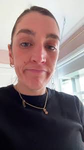 Eve Berger's Instagram, Twitter & Facebook