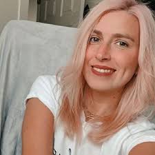 Tara Deegan (@itstaradeegan)