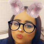 Deanna Mata's Instagram, Twitter & Facebook