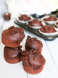 Ricetta muffin al cioccolato morbidissimi di team bimby. Muffin Al Cioccolato Con Cuore Morbido