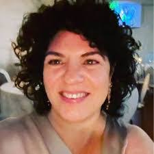 Kellie Stroud's Instagram, Twitter & Facebook