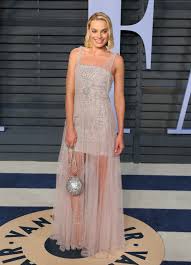 Margot Robbie Lupita Nyong O And More Showstopping Oscars To After Party Quick Changes Glamour Oscar Dresses Formal Dresses Long