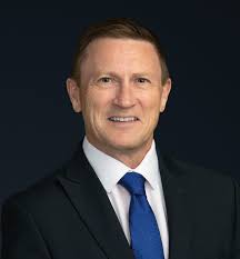 Ron Bain's Instagram, Twitter & Facebook