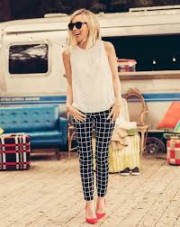Black And White Checkered Pants Outfit Women 9 Summer Outfit Ideas For Work Summer Work Dresses Summer Work Outfits Casual Chic Outfit