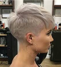 Modne krótkie fryzury 2018 2019 modne krótkie fryzury 2018 2019 short hair krótkie włosy blond brąz czarne asymetryczne. Krotkie Fryzury See More Https Bit Ly 394cw3f Facebook