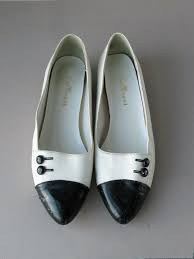 Black And White Flats Black White Two Tone Flats 80s Does 60s Loafers Mod Ska Punk Size 8 Via Etsy Me Too Shoes Shoes Funky Fashion