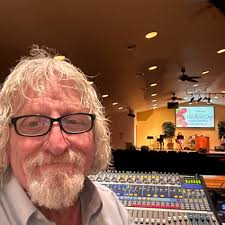 What are good lakes around Sandpoint for fishing?